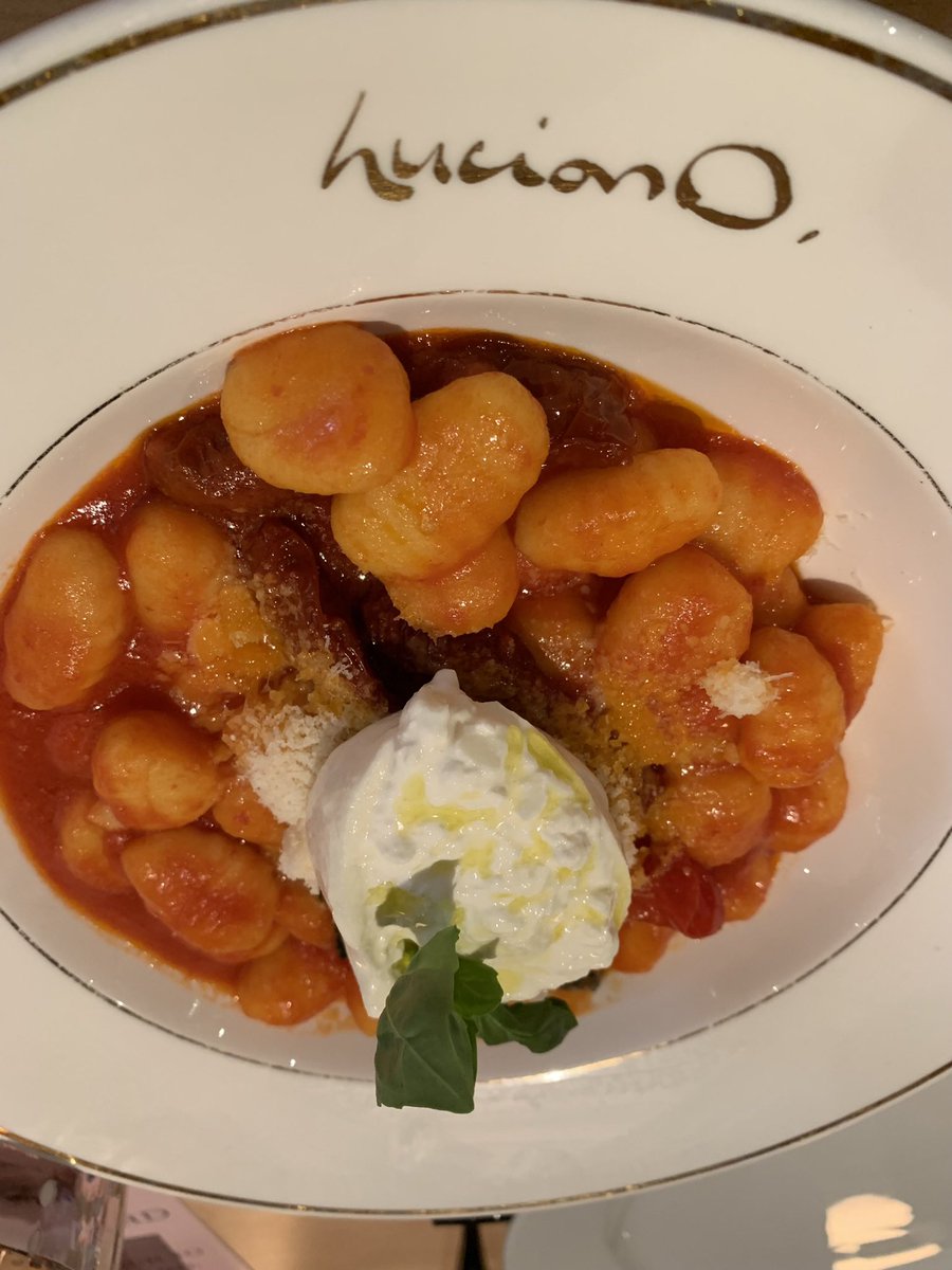 atmytablesw's tweet photo. Lovely to try out the new summer menu at #Lucianos @Princesshay tonight. #devonfoodanddrink #devonfood #exeterrestaurant #devonfoodie #foodiereview https://t.co/a98ymxizdf