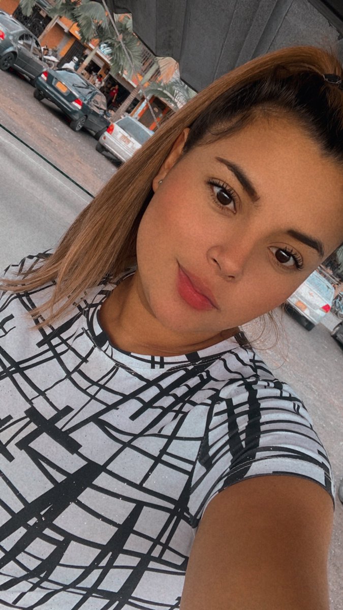 LauraMejia33's tweet photo. 💫 https://t.co/uA6JIeNuYz