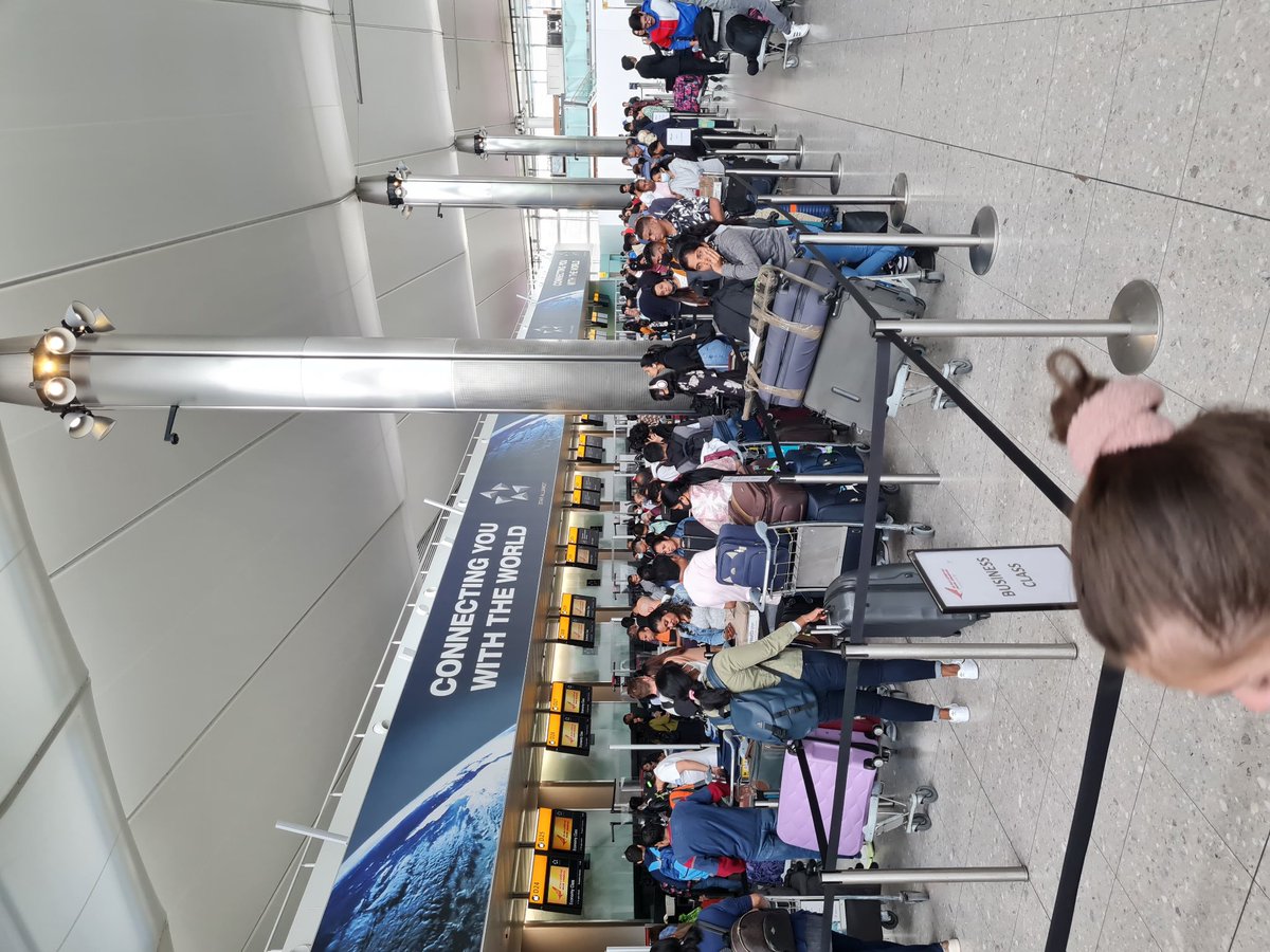 Heathrow unusually busy;but crowd management par excellence.Very professional,polite staff @HeathrowAirport!

Multiple queues;but not complaining-impressed at operational resilience,holding patterns

@airindiain excellent service too!

Sharing with @DelhiAirport and @BOMairport