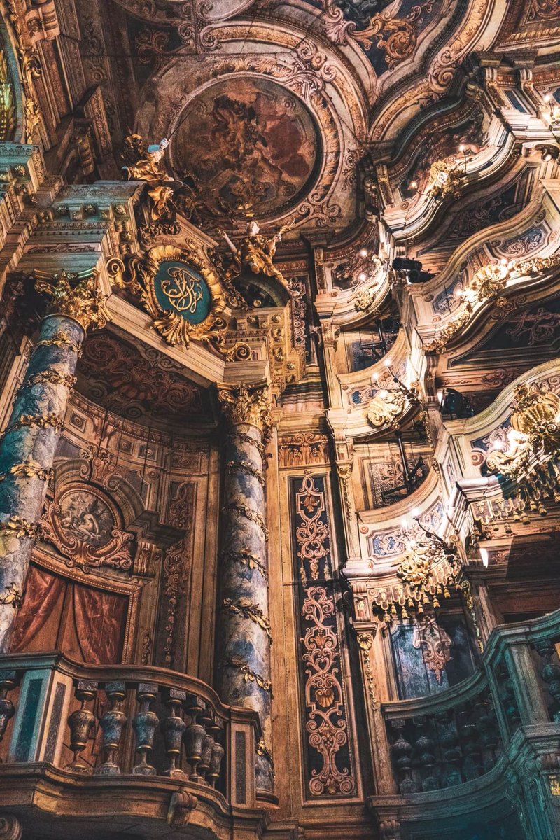 samuelmmiller's tweet photo. If it ain't baroque, don't fix it ...

(The Margravial Opera House (German: Markgräfliches Opernhaus) is a Baroque opera house in the town of Bayreuth, Germany, built between 1745 and 1750.) https://t.co/5LcEkRoZx4