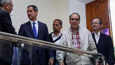 Elias_Cabeza's tweet photo. Que asco da esta foto. https://t.co/JDgsYNZyKC