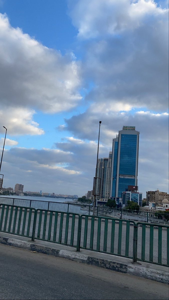 _ItsAmina's tweet photo. @hiba6a6is @LOLO23503216 @its_omaimaa Cairo 2021 ❤️😭 https://t.co/2uUrJlDIJ3