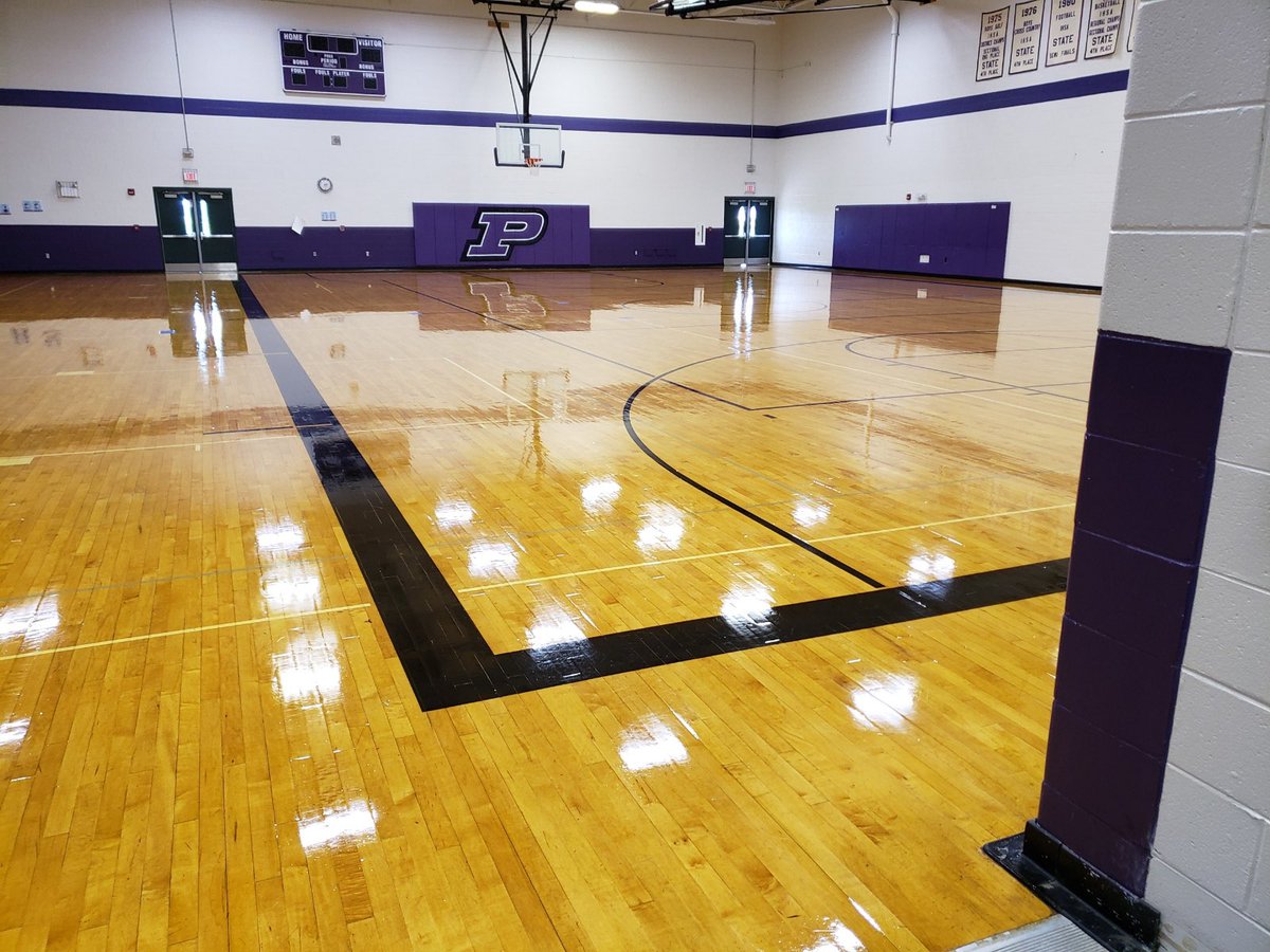 ⚠️Main &amp; Auxiliary Gyms have been completed and should not be utilized until 7/31⚠️
These floors are so shiny that it looks like ice. ✨ 🥶 ❄️