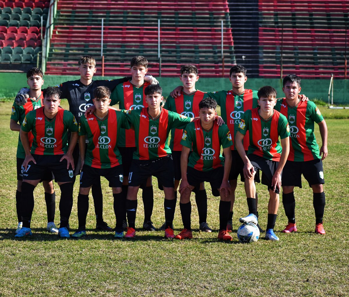 FormativasRJFC's tweet photo. Fecha 13
Rival: Cerro Largo FC

Sábado 23/7
4ta División Rampla Jrs 4 - Cerro Largo FC 0
5ta División Rampla Jrs 2 - Cerro Largo FC 0

Domingo 24/7
Sub 16 Cerro Largo FC 1 - Rampla Jrs 3 
6ta División Cerro Largo FC 1 - Rampla Jrs 9
7ma División Cerró Largo FC 2 - Rampla Jrs 1 https://t.co/THVfFNosHE