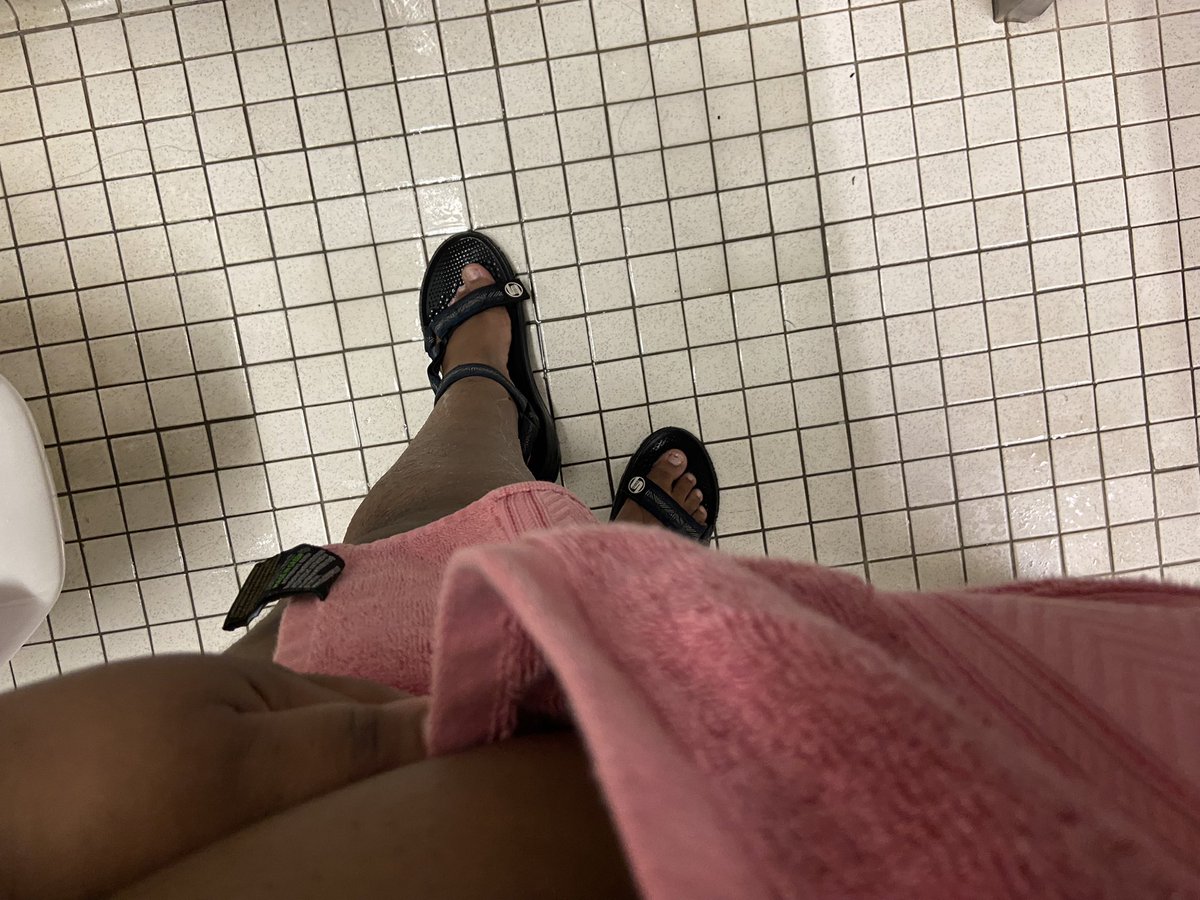 sowetnwarm's tweet photo. Just drying off from being soaking wet #sellingcontent wanna see before I dried off? #bbwdomme #wet https://t.co/522swBaKGr