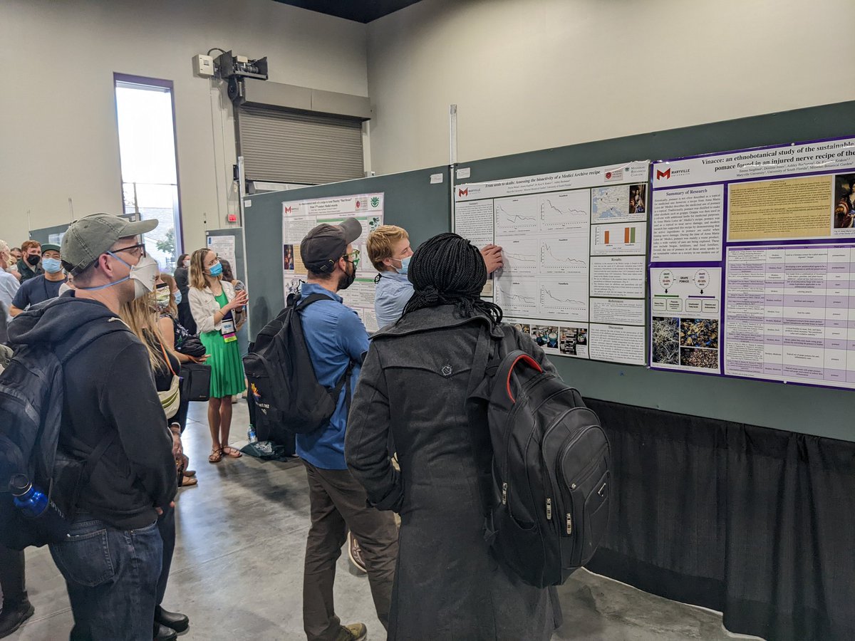 Calling this "Medici Alley!' see what skull does for plants! <a href="/MaryvilleU/">Maryville University</a> #Botany2022