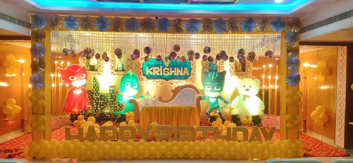 SonsKasim's tweet photo. @SonsKhasim #totady my Events
@ PJ madk birthday 
      them Decorations.
#Hotal goutham . Bapatla.
#Khasim&amp;Son's Events Decorations 
@ 9440478229. https://t.co/eywxfkh9Ti