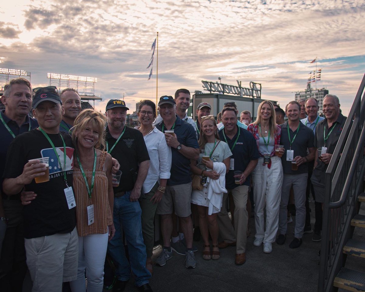 AlliedPilots's tweet photo. Highlights from our night with the Cubs. Thanks to everyone who turned out and we’ll see you in the morning. #thefixissectionsix https://t.co/BWOkmR4jz8