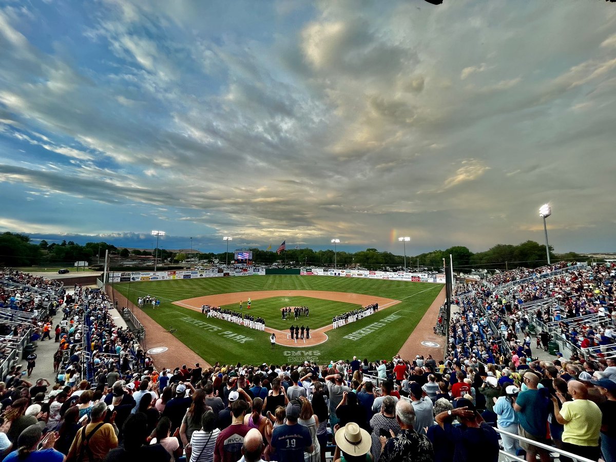 This is what I am talking about🧢⚾️☁️