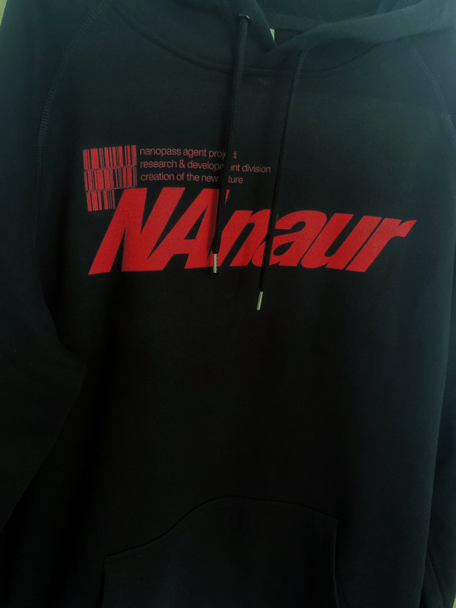 Bronsnx's tweet photo. Not moving away from my home country next week... maybe forever. This feels bittersweet ๐ซ on the plus side got my @nanoverseHQ merch! #BuildersGonnaBuild #ParmaNotParmi https://t.co/jpM29hRELn