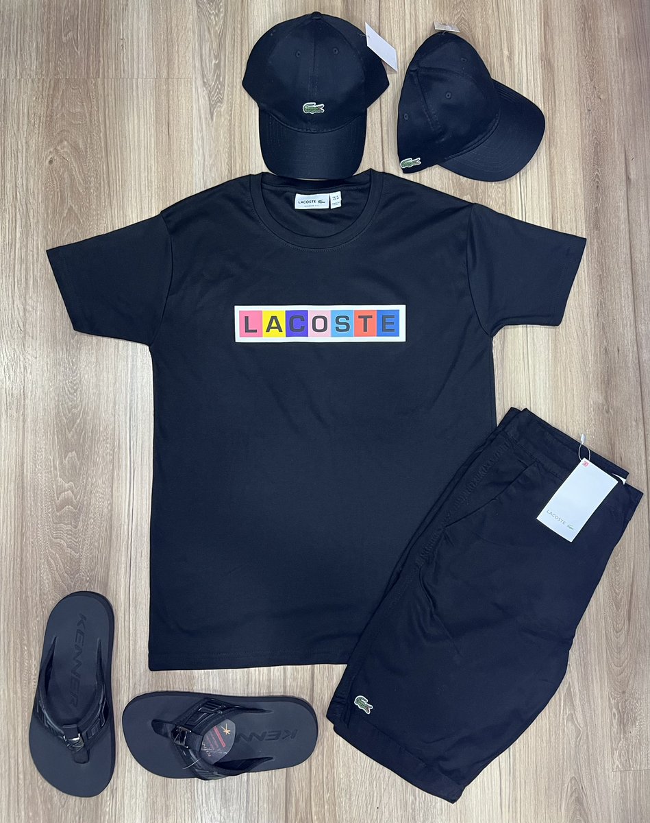 FavelaChiques's tweet photo. ALL BLACK 😍🚀 https://t.co/aAOPK2yaVZ