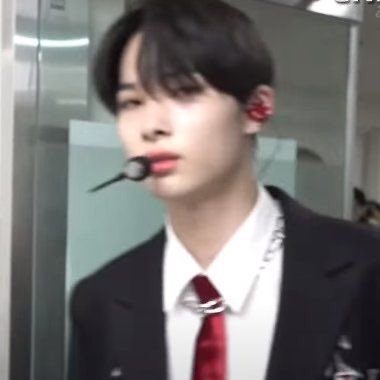 piscisyhot's tweet photo. all the secrets that we never scream… ⌗  sunki au. 
——
nk mantuvo una relación con el cantante Sn antes de que esté fuera una súper estrella, su sorpresa inicia cuando Sunoo comienza a relatar su historia de amor con otra persona (Sh), como si el jamás hubiese existido. + https://t.co/Ck57Oc7CvA