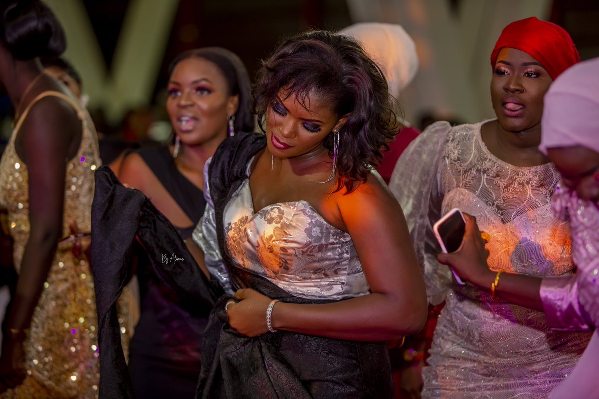 AlimarVision's tweet photo. Les étudiants (es) de l‘IFACE ont été d‘une beauté divinement cartésienne lors de leur dîner de gala au Cices.

📷📽: photos et videos #alimargroup

@IfaceInstitut 
#UCAD

#couvertureevenement
#photography
#videography https://t.co/uqxrvkIuOL