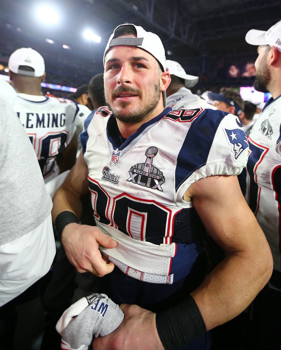 brgridiron's tweet photo. WR Danny Amendola is retiring from the NFL, per @AdamSchefter

Amendola won two Super Bowls with the Patriots in 2014 and 2016 https://t.co/4zMYStLomL