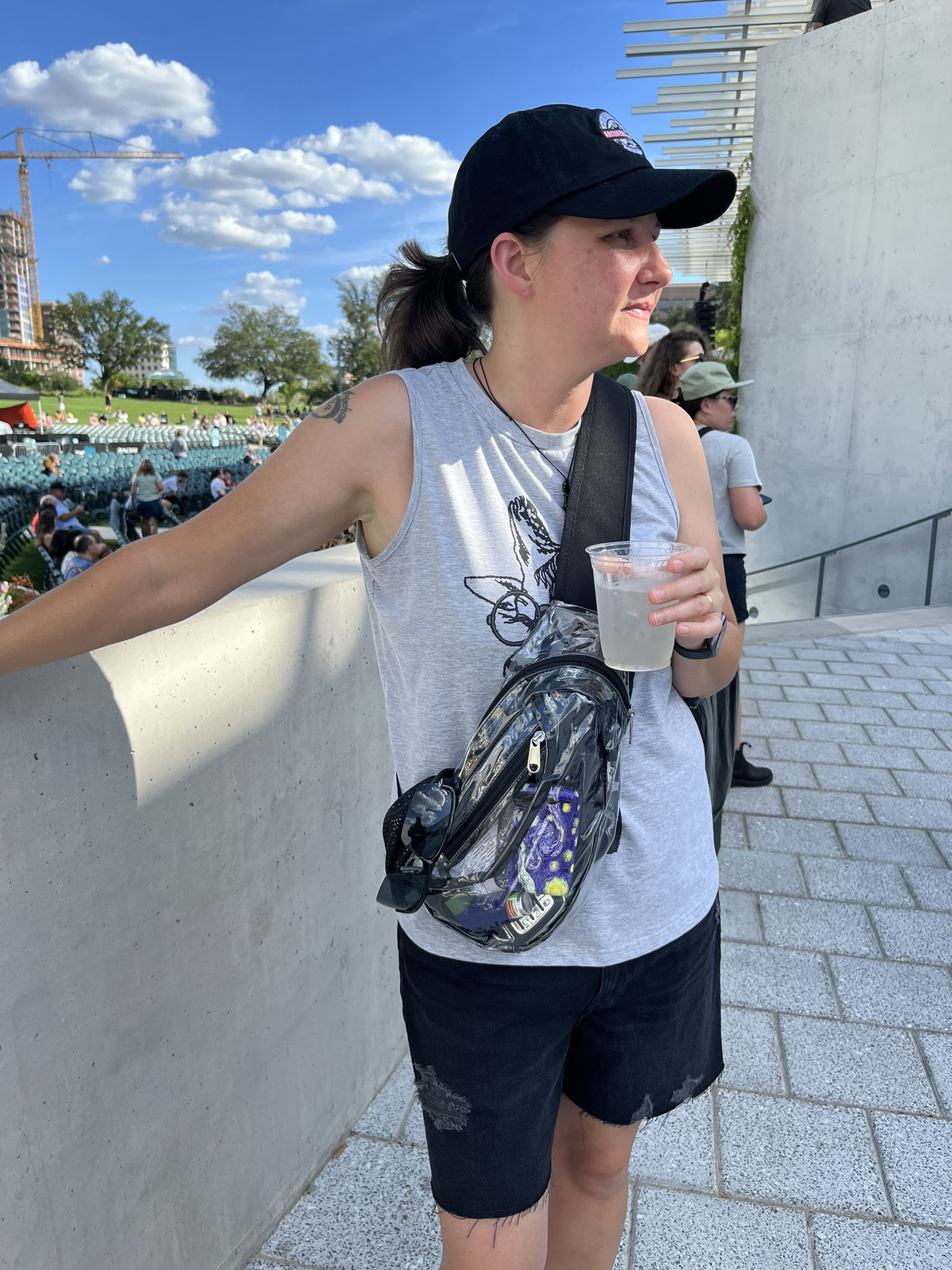 Mama Leah aka Shorty B 📫 on Twitter "ItsAman_Duh25 AngelOlsen julienrbaker