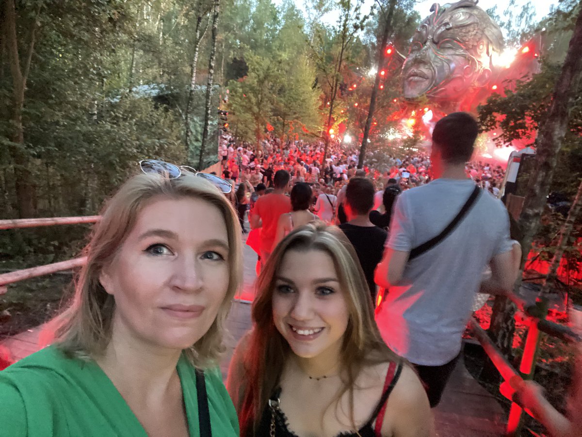 van_tilburgh's tweet image. #thecore @tomorrowland #peopleoftomorrow