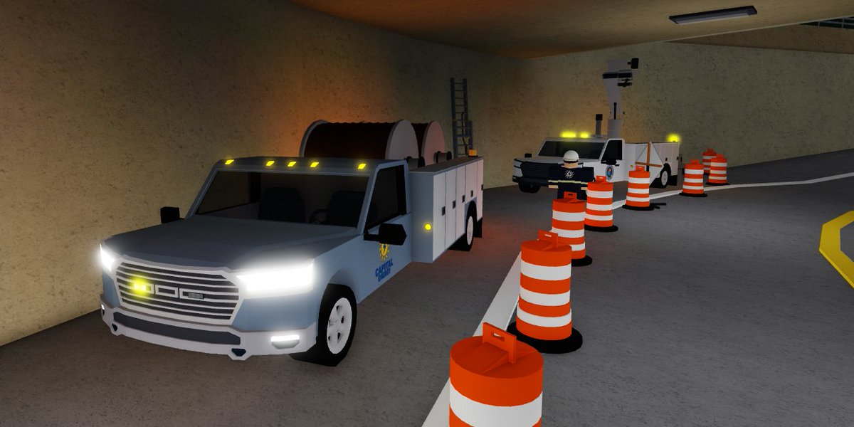 Around 6:50 PM EST, rush hour time, a page came into Capital Energy that the Exit 14 tunnel lights had stopped working. ESM crews are currently arriving on the scene performing necessary repairs to a damaged line. Lights should be operational by 7:30 PM EDT
