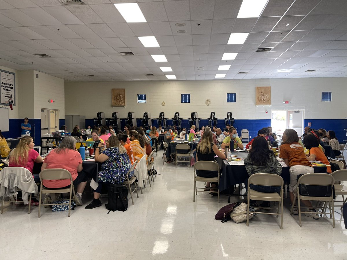 Marisa Mitchell (Marin) (@mlmarin09) on Twitter photo Kicking off the school year with our amazing teachers! #thisyearislookingbright #welcomebackteachers <a href="/ELPASO_ISD/">El Paso ISD</a> Kicking off the school year with our amazing teachers! #thisyearislookingbright #welcomebackteachers <a href="/ELPASO_ISD/">El Paso ISD</a>