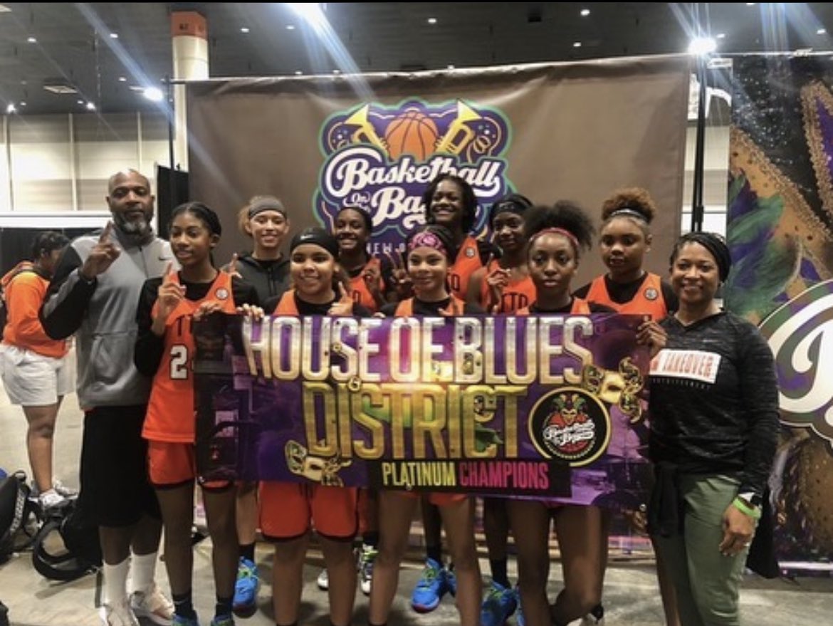 Alexa play “Trophies” by Drake please 💪🏾😂🧡🖤