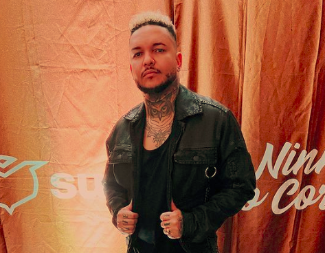 GlobalLyricPro's tweet photo. FEATURED ARTIST: SUEL 

Do you love Brazilian music? We do at GLP. Check out this tune by Suel https://t.co/Ko2sA2Waqf

and find the beautiful lyrics at Global Lyric Project! 
https://t.co/cszd0LcNKy

#suel #semele #globallyrics #lyrictranslation https://t.co/UvAMGevaok