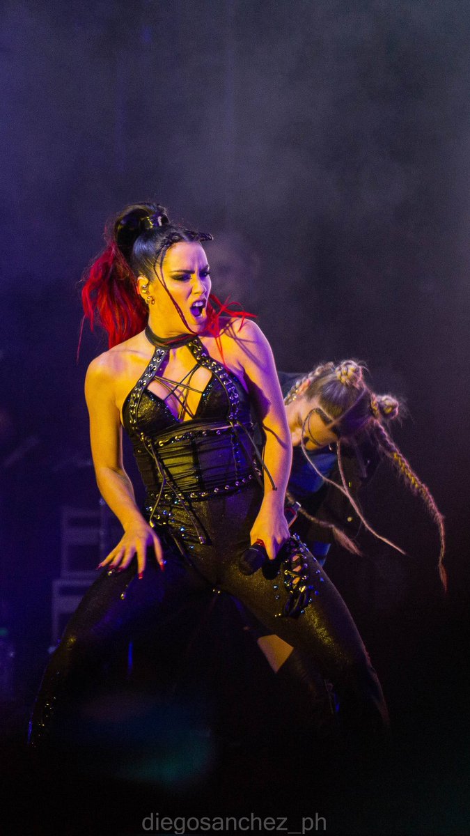 diegi79's tweet image. Tremenda noche nos dió @lalioficial en santa fe #DisciplinaTour es un show de otro nivel.