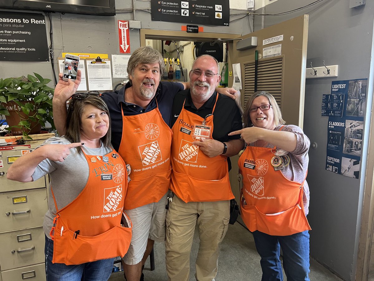 Marc in Tool Rental being recognized for a lot of times being a one-man-show and still providing great rental services. ⁦@spohn3857⁩ ⁦@Sean_Monty_⁩ ⁦<a href="/Erin3857/">ErinHD3857</a>⁩ ⁦<a href="/kelly_broyles/">Kelly Broyles</a>⁩