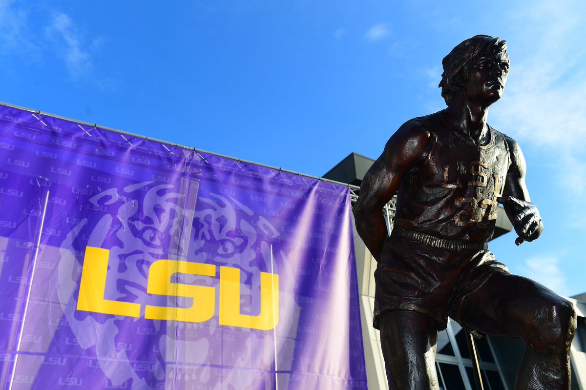 LSUBasketball's tweet photo. “Tonight is about the kid who wore No. 23. He is and will always be timeless.” https://t.co/WjC5q3lEQW