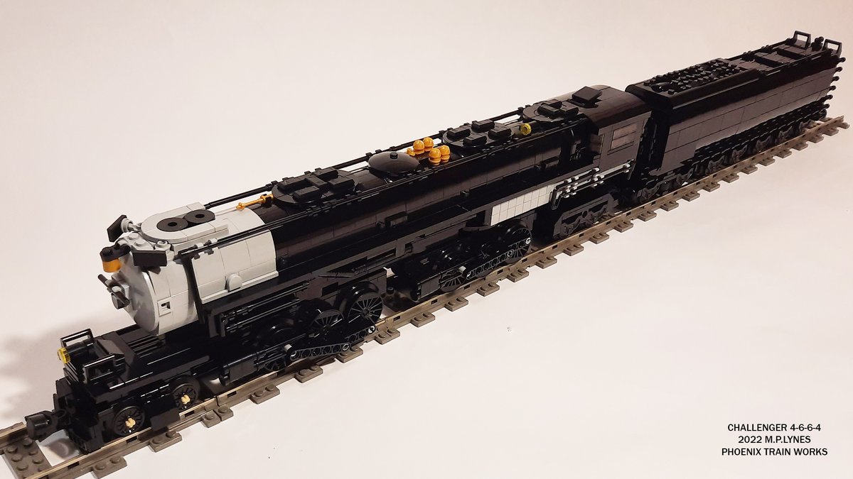 PlayingwithEcho's tweet photo. For #mocmonday, here is my #unionpacific #challenger 4-6-6-4 made with only @LEGO_Group parts. It runs on standard Lego track, even curves and switches.
#phoenixtrainworks #trains #moc #afol #列車 #レゴ https://t.co/48ajoivc5e