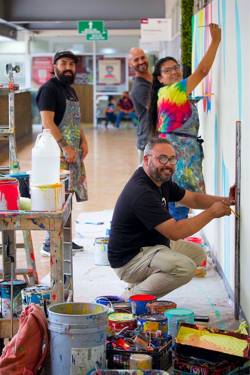 ALTO_IMPULSO_mx's tweet photo. ENRIQUE CHIU DEJARÁ LEGADO EN PALACIO MUNICIPAL CON TIJUANA CONTEMPORÁNEA

• Único migrante mexicano y artista autorizado para pintar en el muro fronterizo 

• A la fecha cuenta con 90 murales propios en Tijuana y de manera………..

Más Información: https://t.co/eyp1qEXs0Z https://t.co/ZlbH2GsOzK