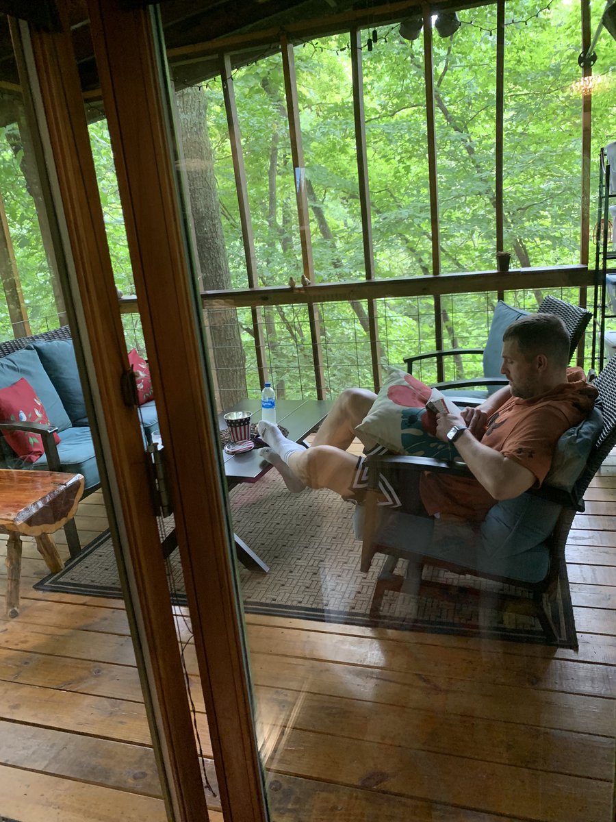 NoelleMaples's tweet photo. In my favorite place with my favorite person. Love you forever. Happy 8th anniversary @nwcoachstew ❤️. https://t.co/5ChBHPVUW7