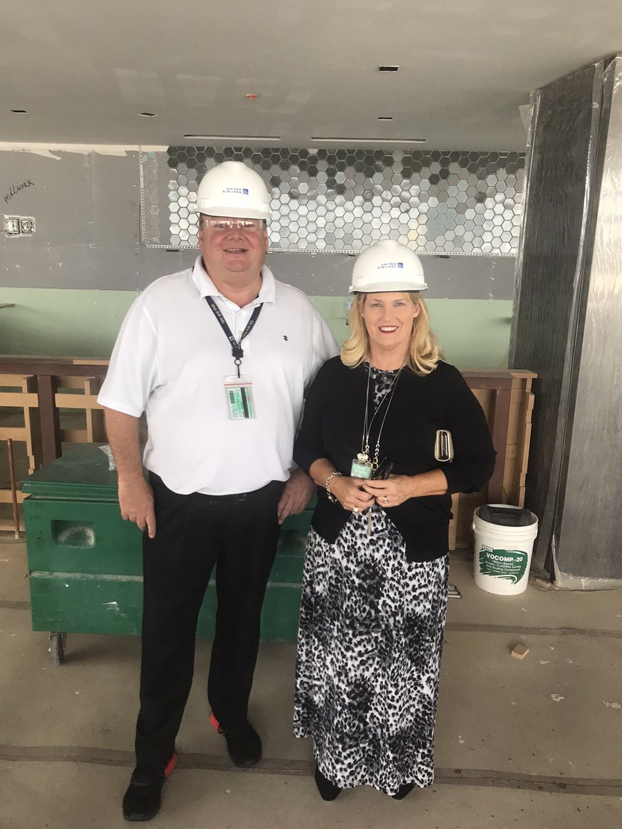 markvicary tweet media