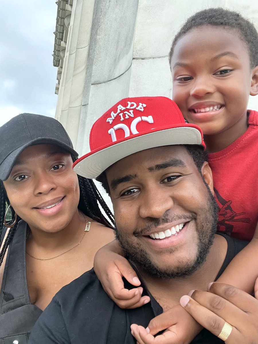 rkbtwo's tweet photo. DC allows for the best free spontaneous family time… #monumentsatnight https://t.co/fK136X5CB8