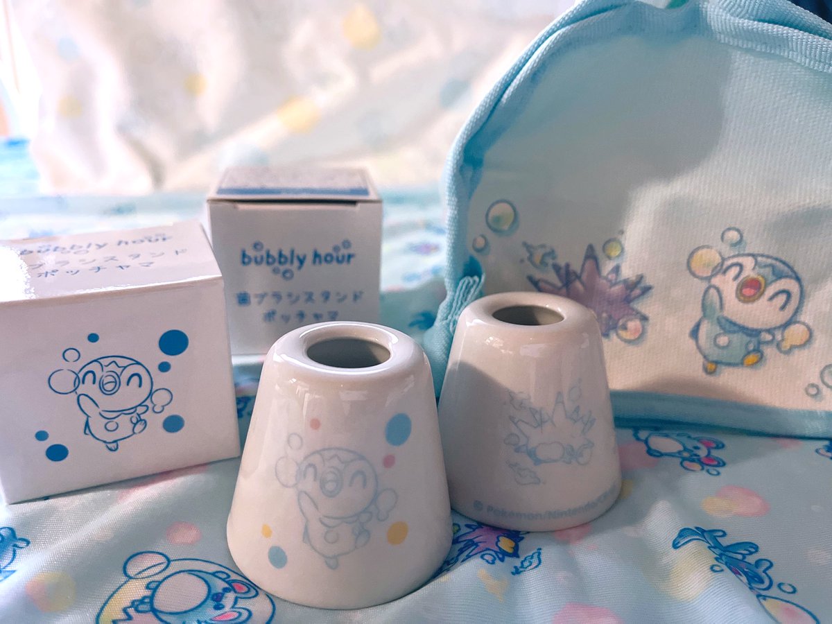 pochao393's tweet photo. ぽじゃじゃじゃっじゃじゃーん🫧🫧
bubbly hourシリーズ🐧✨✨
ポッチャマたちに囲まれて幸せ🤭💙
#ポッチャマ #bubblyhour
#バブルこうせん https://t.co/s9cNjoSo2d