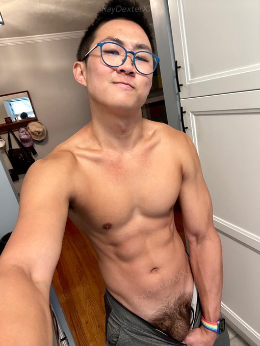 Serving major f*ckboi energy here ⚡️ RT if you like f*ckbois 🫦 https://t.co/LYbUjXxnrB