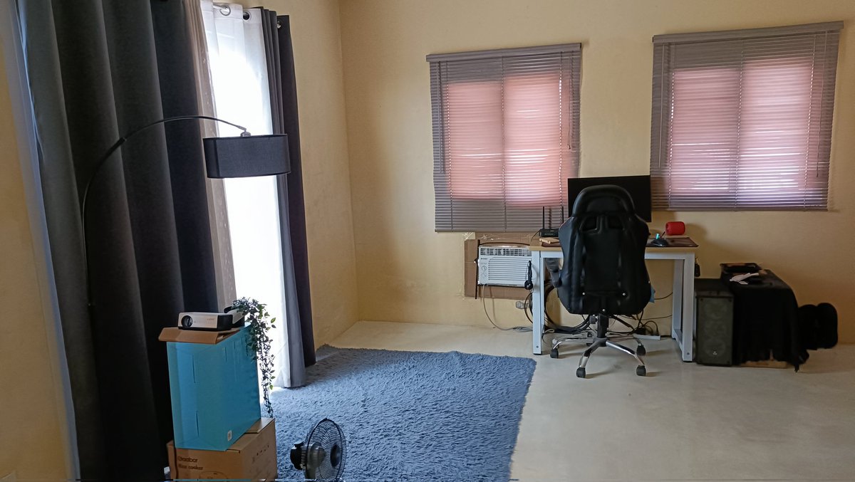 Tinlopez98's tweet photo. Hello im in need of a roommate dto sa studio unit ko
Loc: santolan pasig
5k All in (rent, utilities, internet)
Kutson mo nalang kulang. 

Help me out with a retweet twitterworld 😊 https://t.co/gSQ8yqlx0t