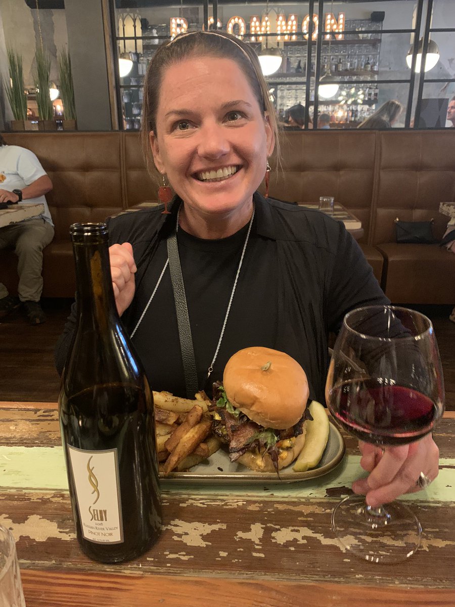 LetsGoWineWalk's tweet photo. So happy to enjoy one of my favorite #PinotNoir wines with family &amp; friends in Winston-Salem, NC, #Charleston &amp; #Savannah! @SelbyWinery ships (almost) everywhere and pairs great with #pimentocheese…among many other things! Cheers &amp; enjoy!! 🍷👍😘 https://t.co/WMyHu3khxq