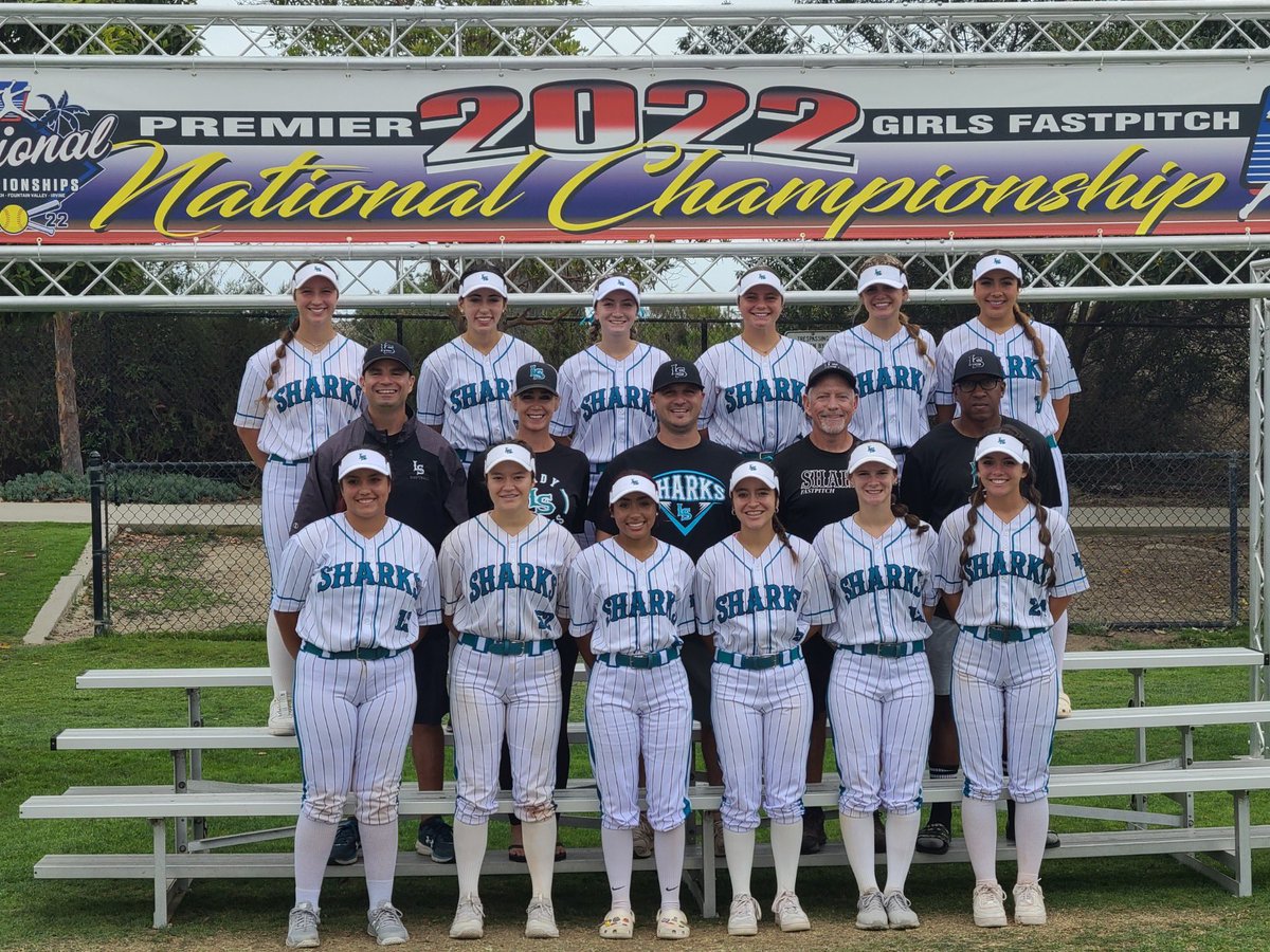 MaddyConnolly's tweet photo. Moving into game #2 of bracket play!
Come watch the Lady Sharks compete tmrw @:

⏰ 8:00AM
🆚Central Cal Dirtdogs Close
📍Fountain Valley Sports Park Field 7

@IHartFastpitch @LegacyLegendsS1 @TopPreps @PGFnetwork @DGratz13 @coachcbartlett @jeffharger @cbreault12 @__marchetti__ https://t.co/E2yxgOQuKw