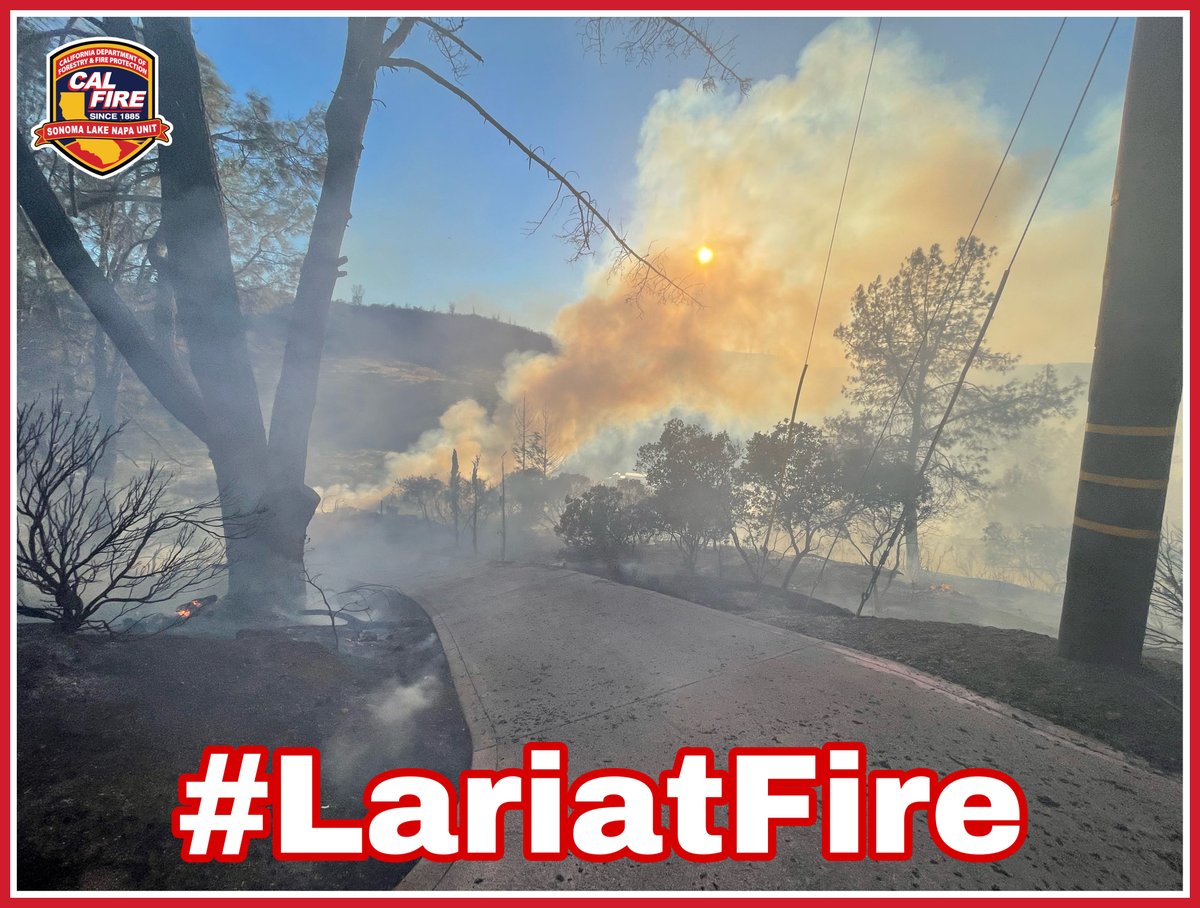 CALFIRELNU's tweet photo. #LariatFire - UPDATE - Fire is approximately 1 acre with 1 structure involved. Forward progress has been stopped and the structure fire has been extinguished. Crews are working on containment line and putting out hot spots.
#CALFIRE
#CALFIRELNU https://t.co/7f7vS6l2IQ