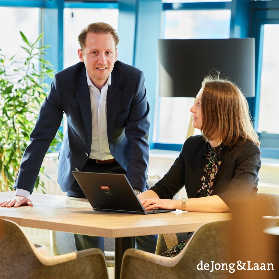 Het begeleiden van de ondernemer vraagt om kennis van zaken, maar ook om het vermogen om een 𝙙𝙪𝙪𝙧𝙯𝙖𝙢𝙚 𝙧𝙚𝙡𝙖𝙩𝙞𝙚 op te bouwen. Begrijp je de klant? 

 werkenbijjonglaan.nl/vacatures/seni…

#vacature #jonglaan #jonglaanbaan #karaktertelt #corporatefinance