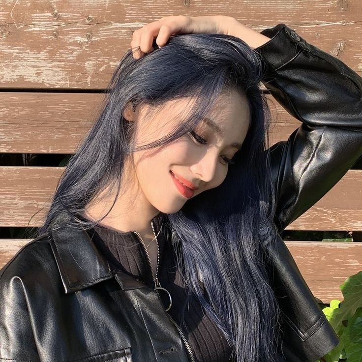 ⠀⠀ 

            yslkaqi.✿  𓋰   sns update !    
⠀⠀       04:03 pm   ━━   07. 26. 2022. 
            ⌕ location disabled.
            : ang t sa tfc ay? btw good afternoon tl
⠀ ⠀      ͏͏͏
⠀⠀