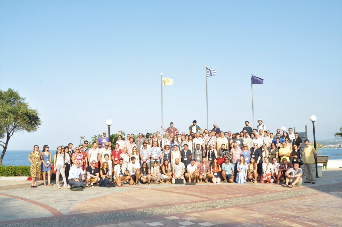 Group photo of @MosquitoMeeting strategically shot to casually show off the view from our poster area... 😏