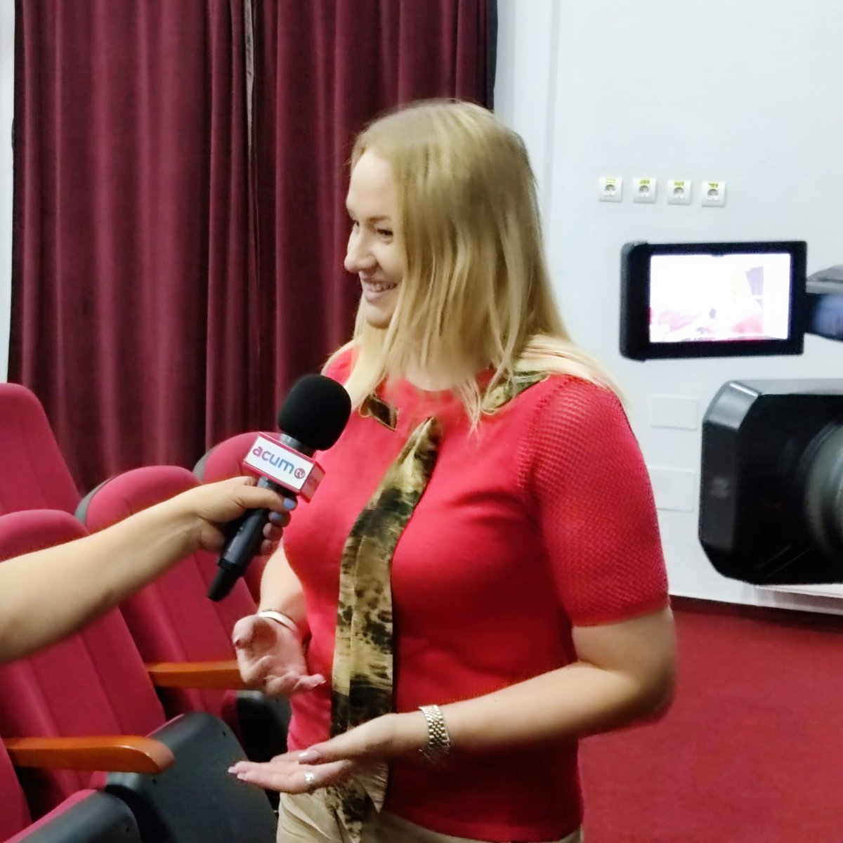 Talking about #SustainableLiving , #QualityEducation &amp; #branding ar a 3 days #conference in #Romania !