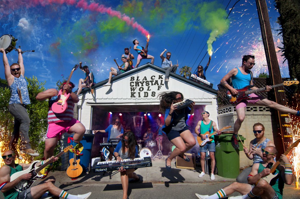 SATURDAY – 2000's Indie Dance Party with Black Crystal Wolf Kids (<a href="/blkcrstlwlfkds/">BlackCrystalWolfKids</a>) and Geezer (<a href="/hashpipetag/">Geezer</a>) • 🎟: link.dice.fm/ld4efddda84a