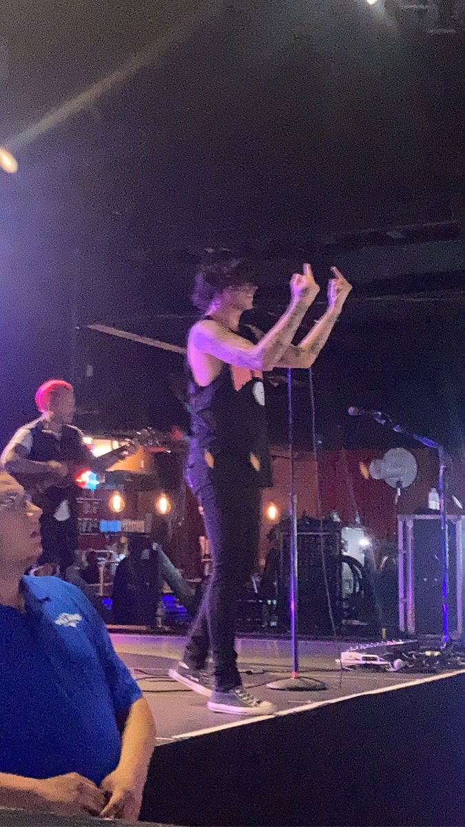 Kat_the_strange's tweet photo. After all of these years, I finally got to see @SWStheband live in concert and my heart is happy. https://t.co/gaAy6gYXis