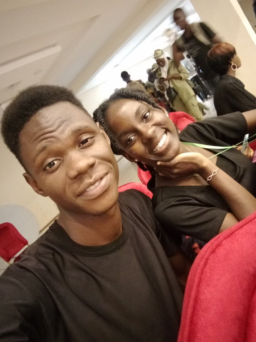 Ayomide_OT's tweet photo. Met new amazing friends @ the #osuntechsummit π https://t.co/BJM5aLBgIK
