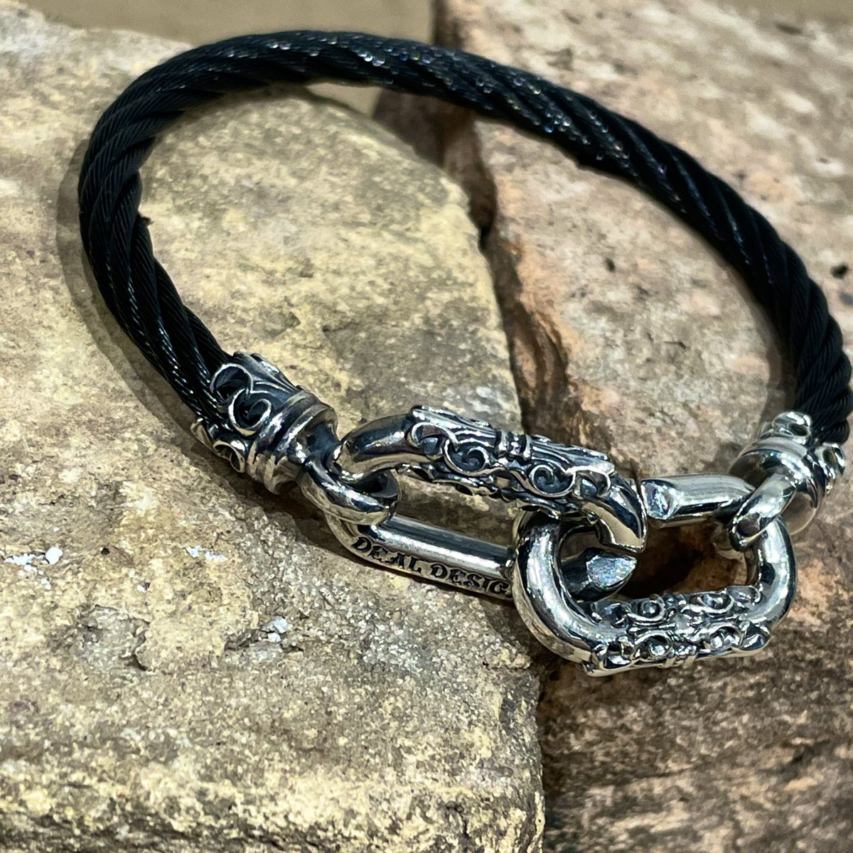 こんにちは！田端です😃 ついに新宿店にも『ステンレスワイヤー