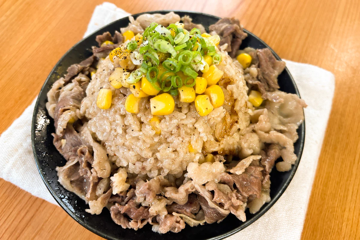 スタミナつけよう！！炊飯器で出来る「悪魔のペッパーランチ風」！