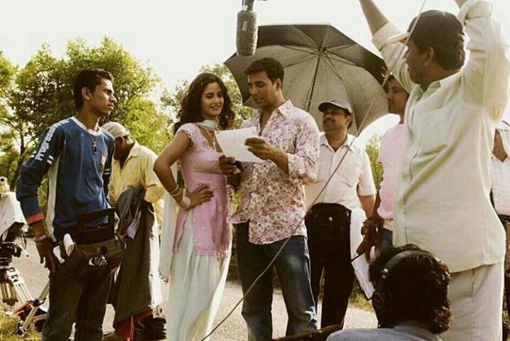 #AkshayKumar sir with #KatrinaKaif During #NamasteyLondon movie shoot.😍