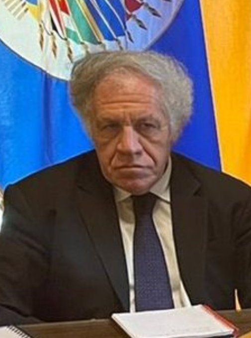 AracelRomero1's tweet photo. Así @RicardoMonrealA el ídolo extraviado de mi querido enojón @gibranrr https://t.co/2guUq0YWX2
