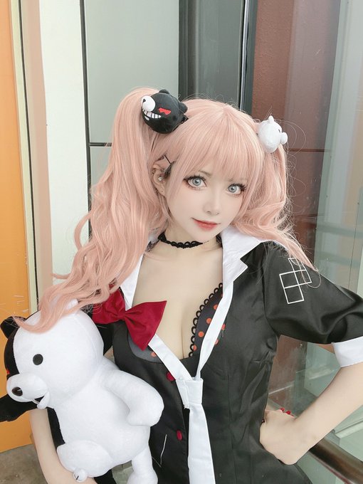 Twitterのコスプレ画像25